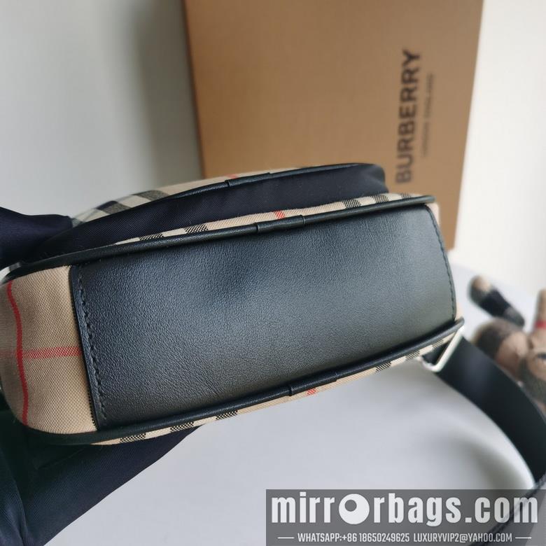 Burberry Replica Bags 80233811 17X5.5X22cm XM