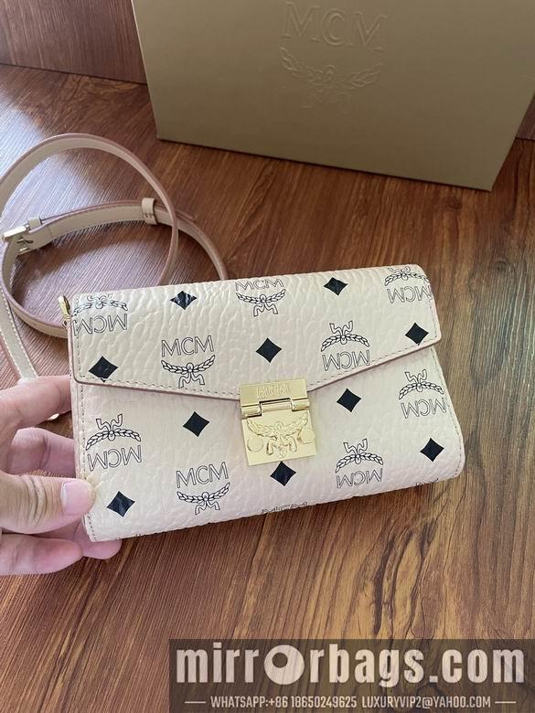 MCM Replica Bags 20534 trumpet DY 1