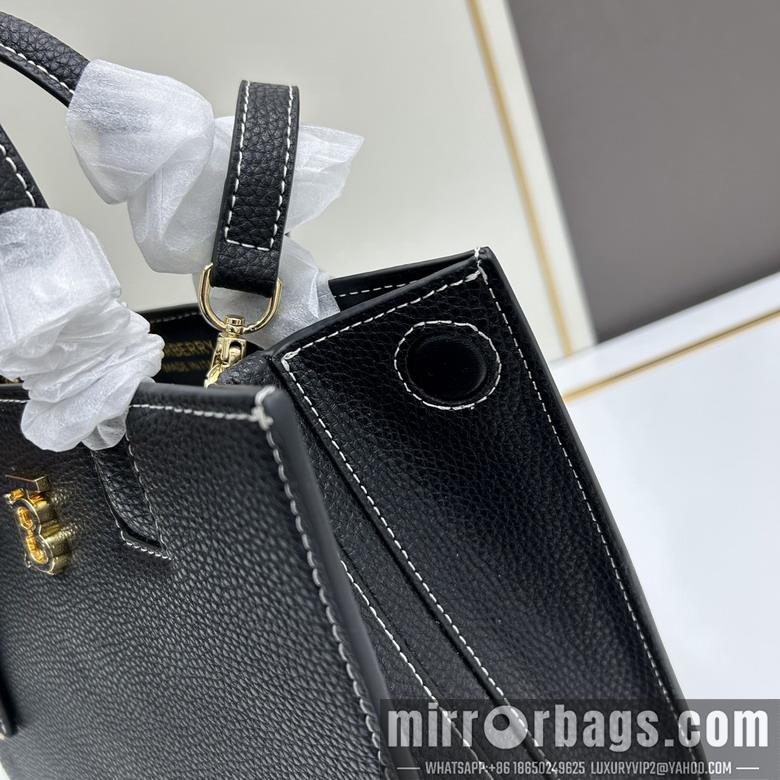 Burberry Replica Bags Burberry 8050 27x11x20cm ww