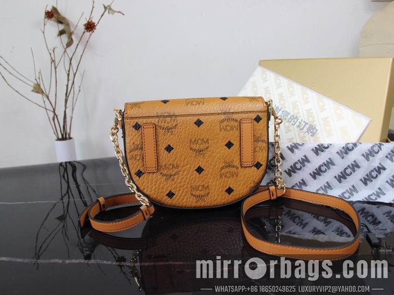 MCM Replica Bags 141804  14x18x4cm DY