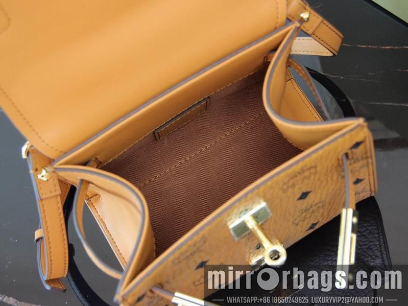MCM Replica Bags MCM  10039 18.5X9.5X14.5cm dy11