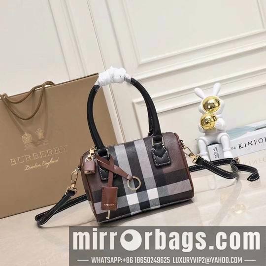 Burberry Replica Bags Burberry 8372 18.5x11x12cm ww