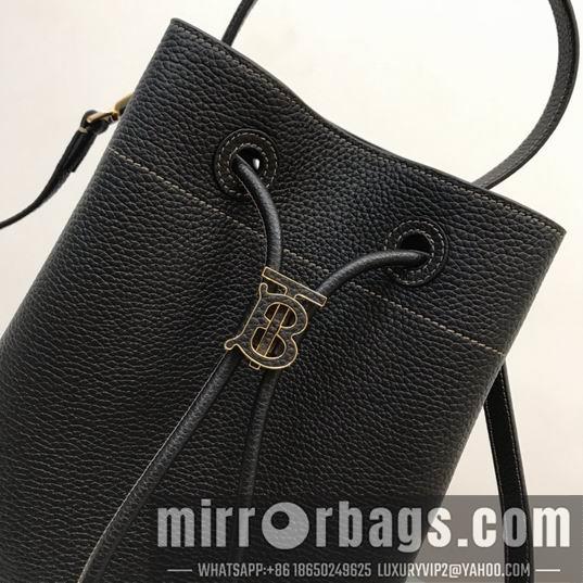 Burberry Replica Bags Burberry 80556911 16x26x26cm  CN