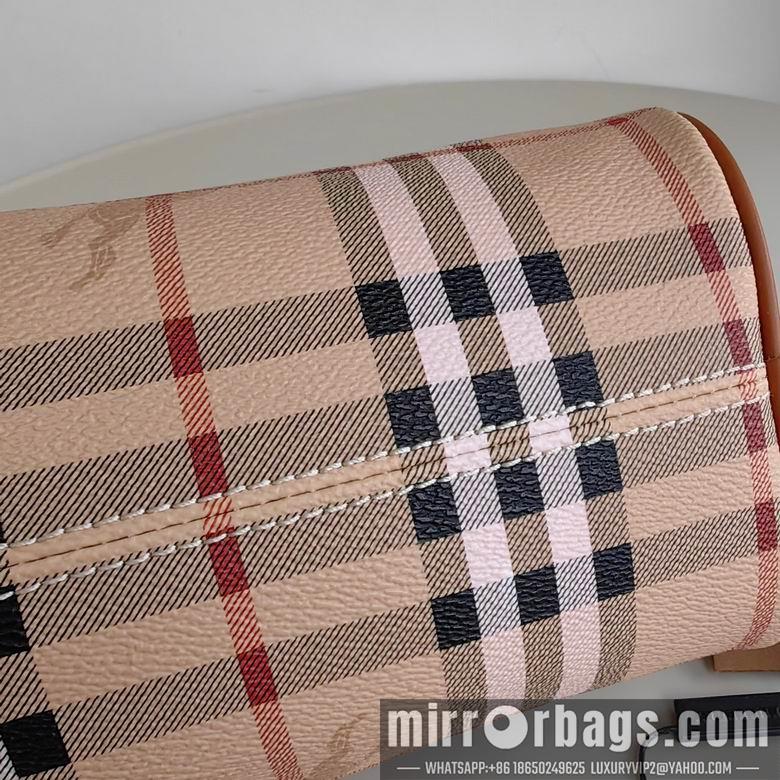 Burberry Replica Bags 20X14X11cm 041415 IQ