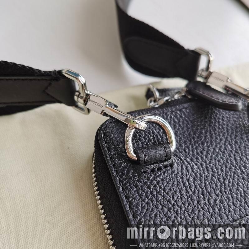 Burberry Replica Bags 80301921 10x25x18cm cn 01