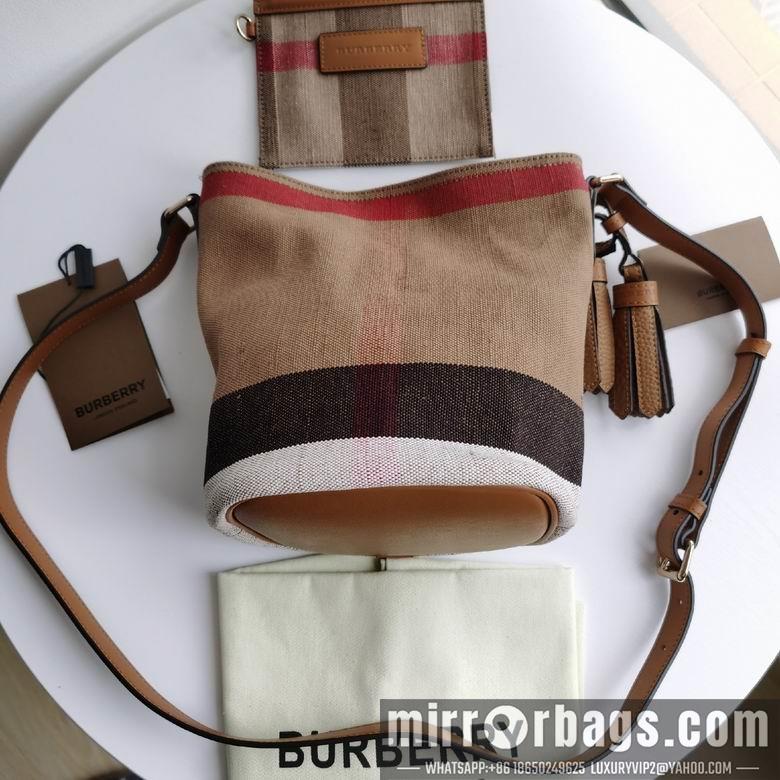 Burberry Replica Bags 9331 17x15.5x24.5cm  HQ