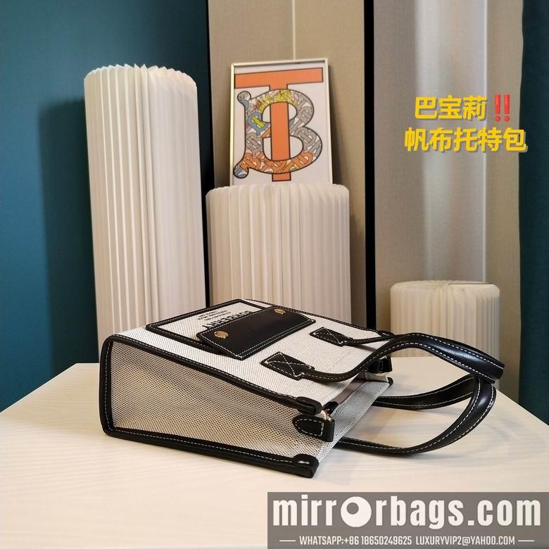 Burberry Replica Bags 23cm 121421 YG  4colour
