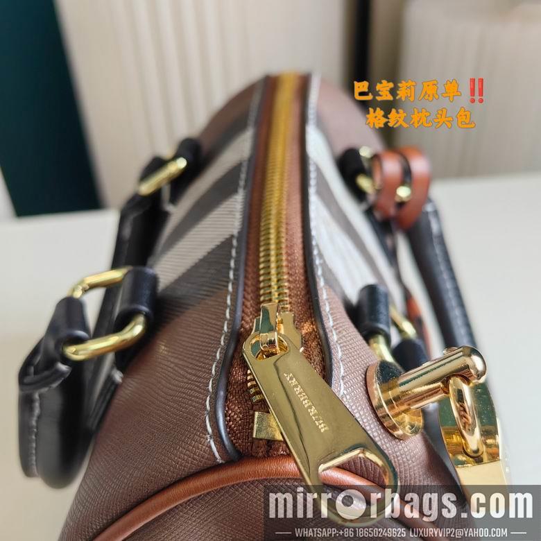 Burberry Replica Bags 19X12cm 060817 XMY