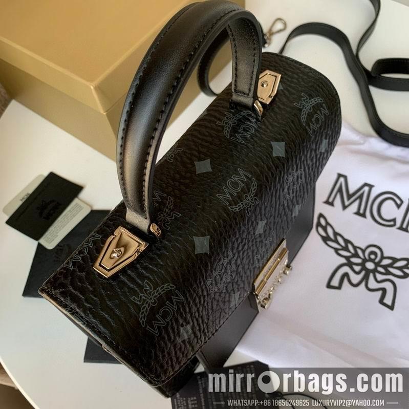MCM Replica Bags MCM 17x21x8  27x19.5x11 dy2