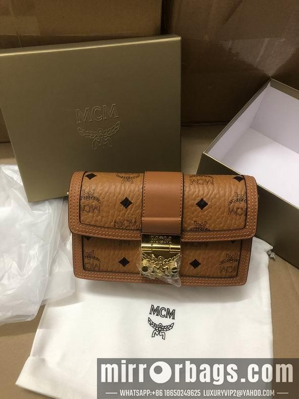 MCM Replica Bags MCM  6801 11x18.5x5cm dy11