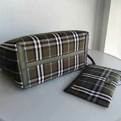 Burberry Replica Bags 80783781 51X18X29cm  IQ