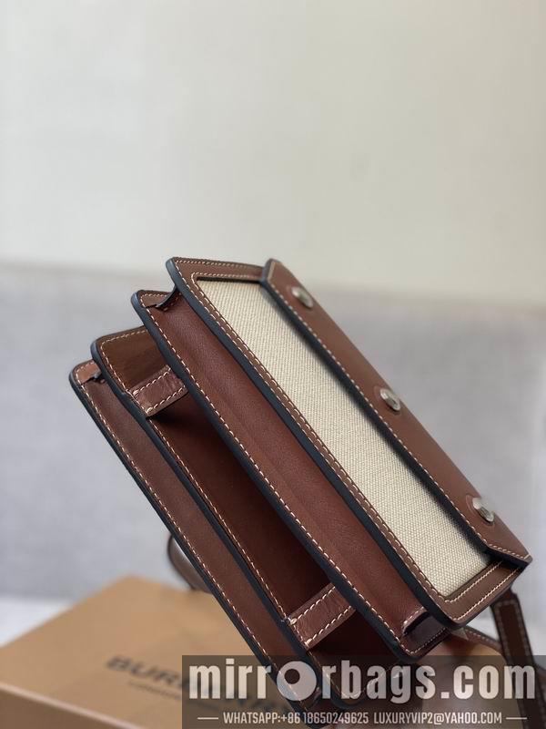 Burberry Replica Bags 6111 19.5x15 yz 01