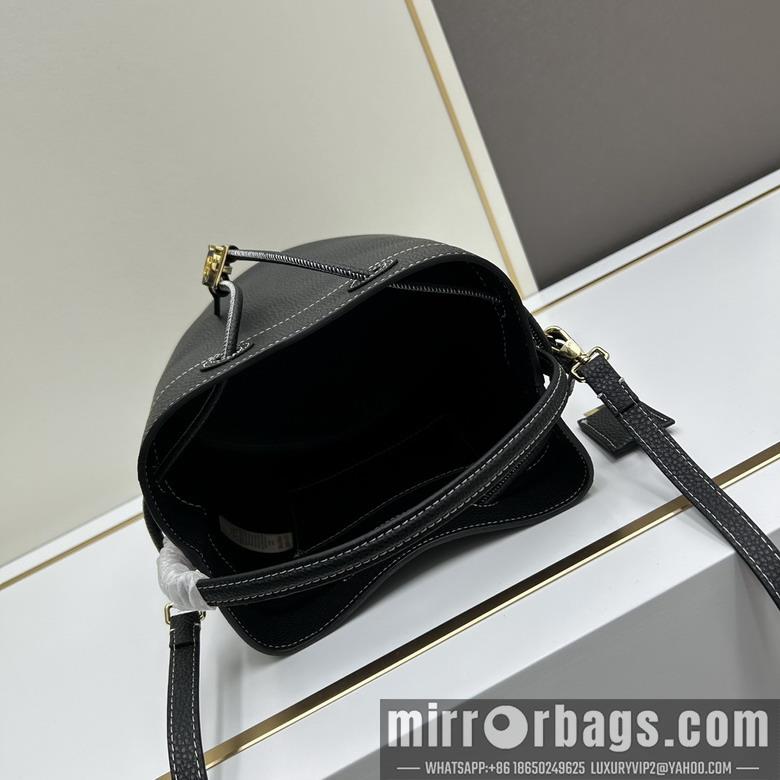 Burberry Replica Bags Bur 8055 16x26x26cm ww3