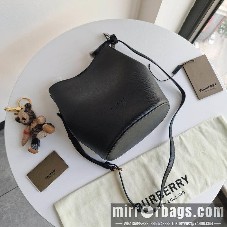 Burberry Replica Bags 1531 18.5X23X15cm XM 5