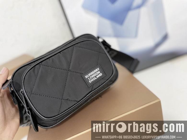 Burberry Replica Bags 22X14cm 030513 WP