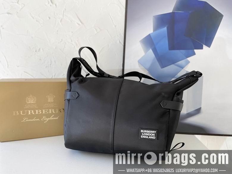 Burberry Replica Bags 31X26X17cm 030522 WP