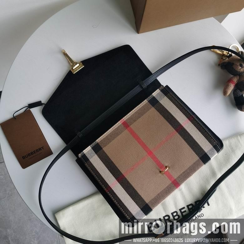 Burberry Replica Bags 8251 24x4x17.5cm HQ 1