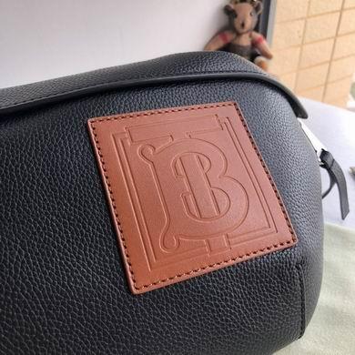 Burberry Replica Bags 80118661 31X16X7cm XM