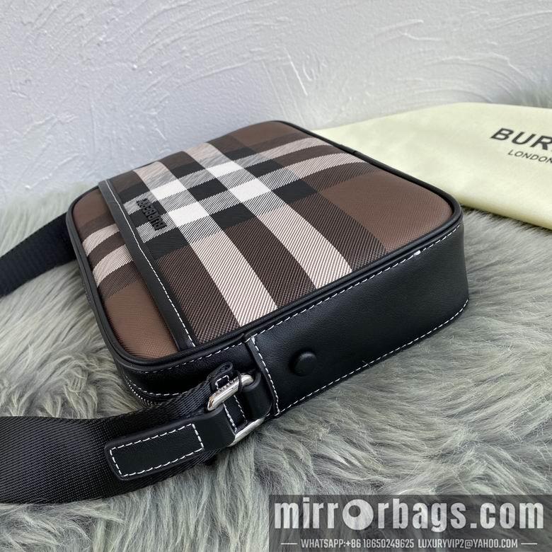 Burberry Replica Bags 8068588 25X5X18cm WP