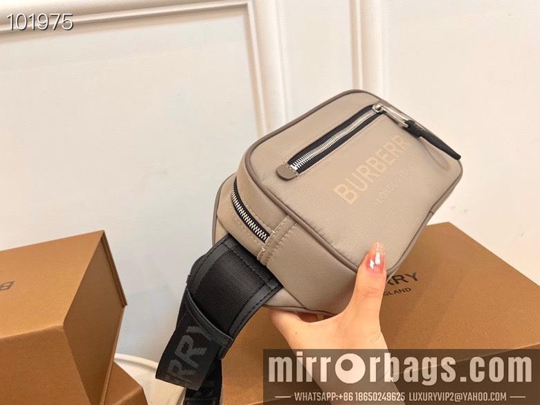 Burberry Replica Bags 22X6X14cm 030510 WP 2colour