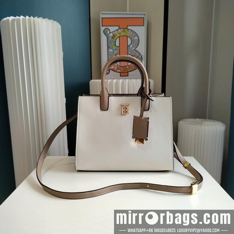 Burberry Replica Bags 27X20cm 121415 YG 3