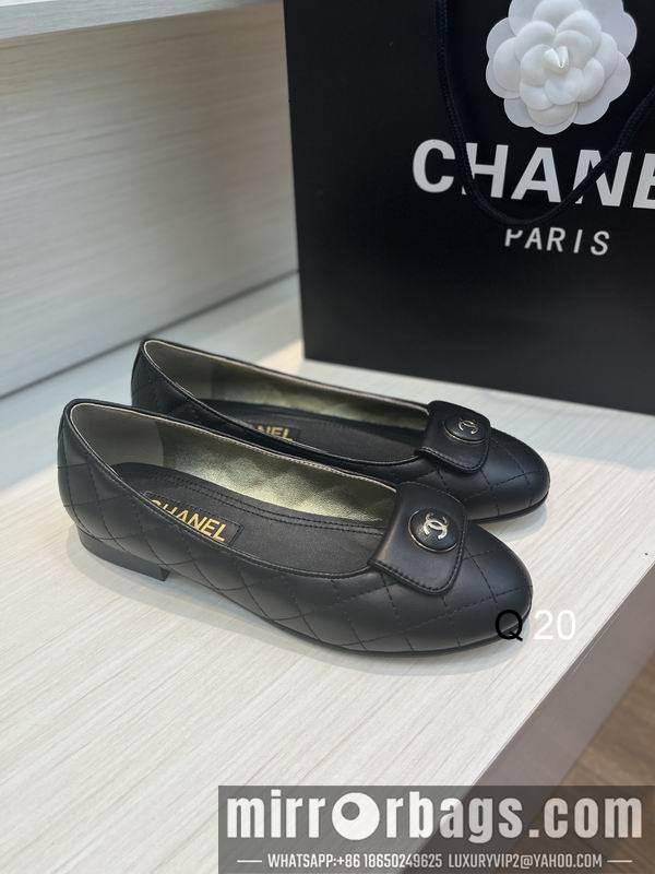 Chanel Replica Shoes sz35-40 4C XX0705