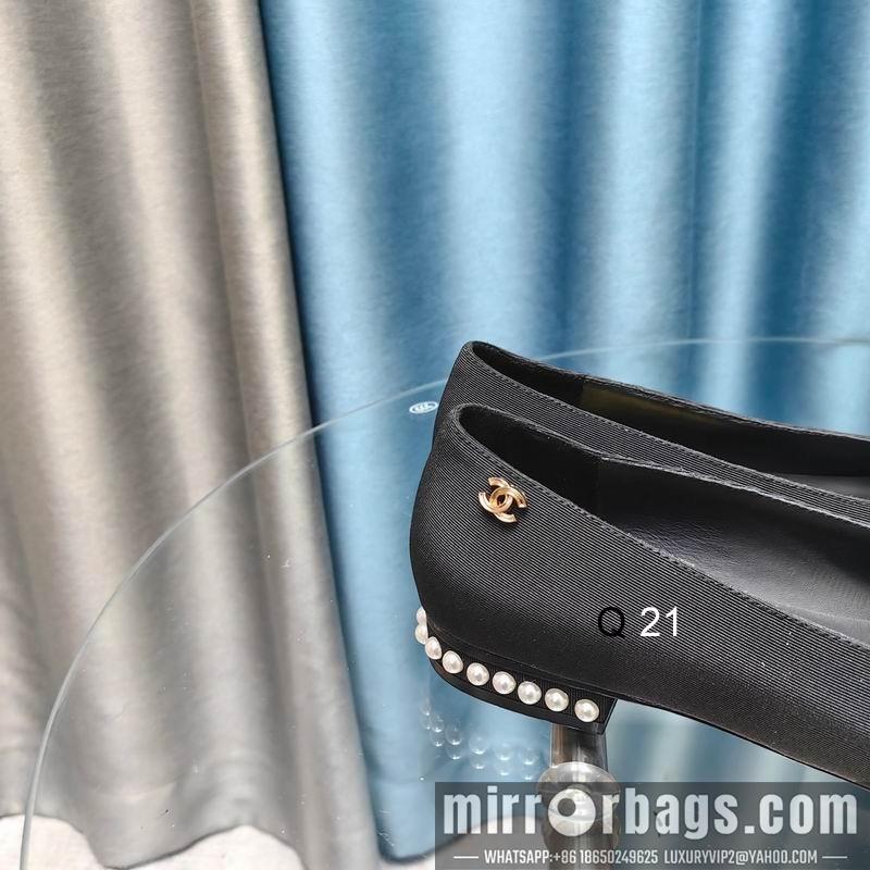 Chanel Replica Shoes Chanel sz35-40 4C YS1009