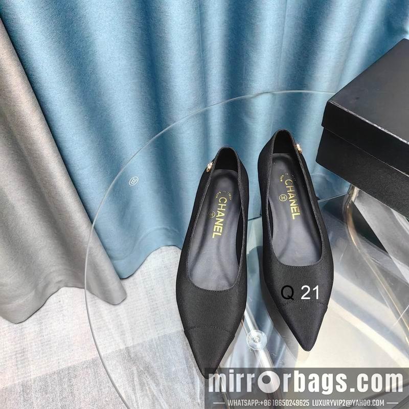 Chanel Replica Shoes Chanel sz35-40 4C YS1009
