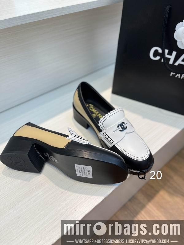 Chanel Replica Shoes sz35-40 4C XX0902