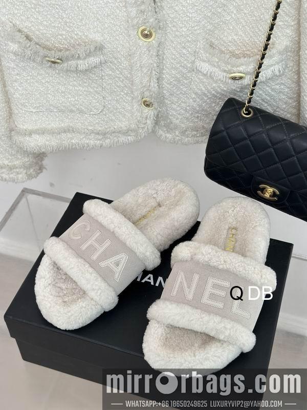 Chanel Replica Shoes sz35-40 4C DB1012