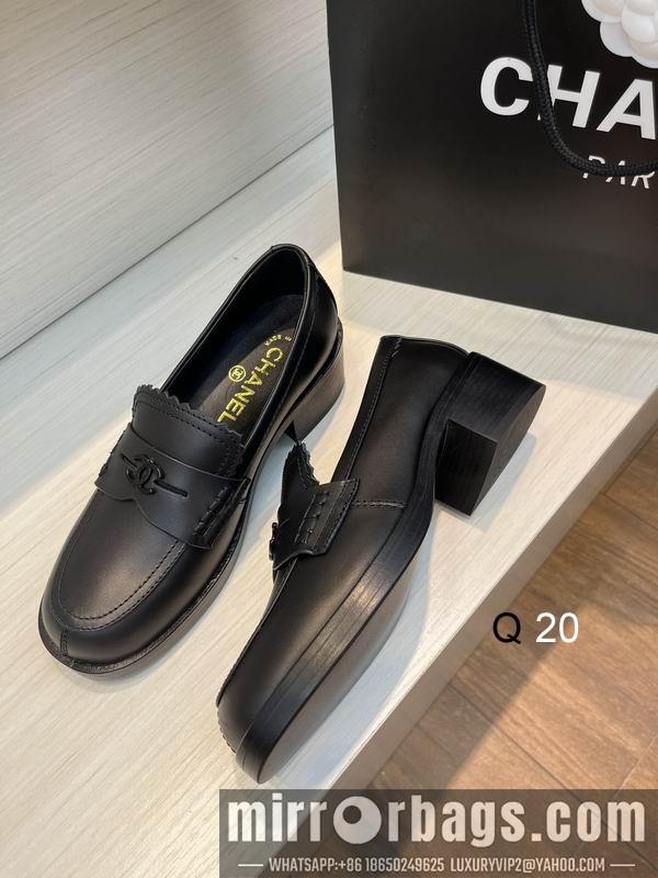 Chanel Replica Shoes sz35-40 4C XX0902