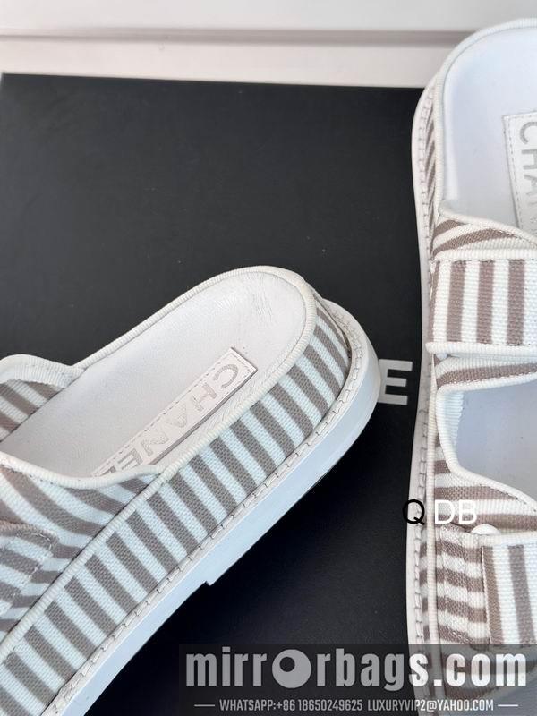 Chanel Replica Shoes sz35-40 DB0513