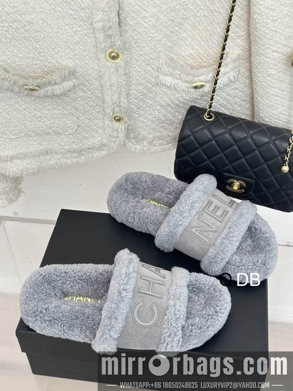 Chanel Replica Shoes sz35-40 4C DB1012