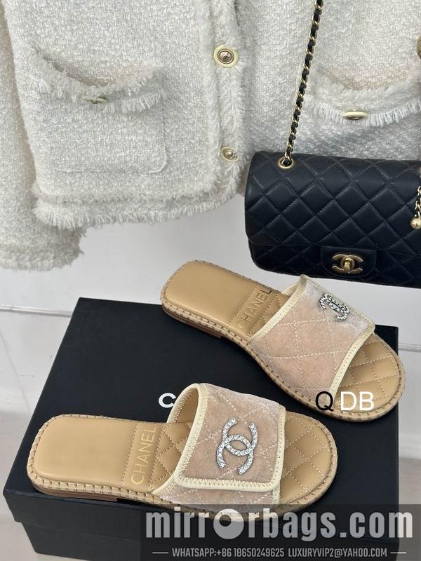 Chanel Replica Shoes sz35-40 4C DB0104