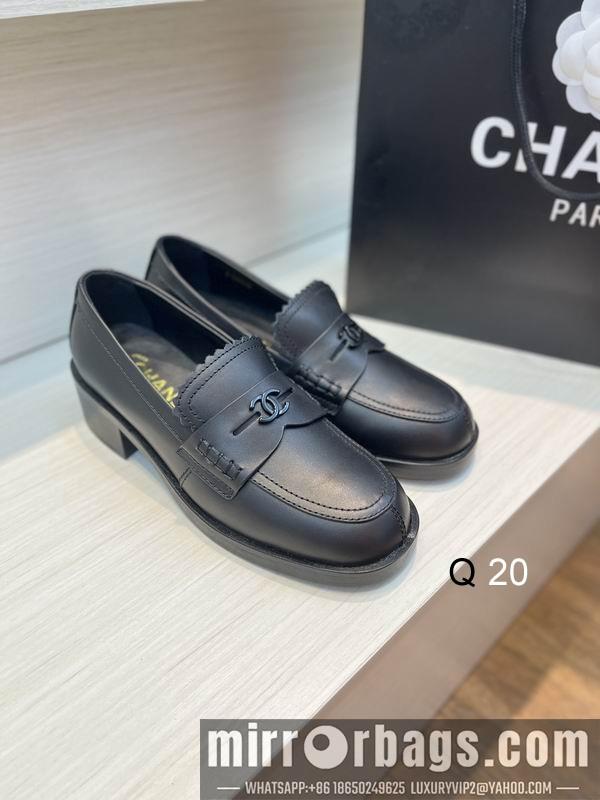 Chanel Replica Shoes sz35-40 4C XX0902