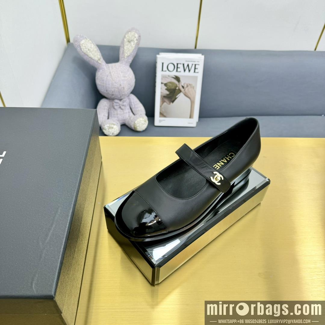 Chanel Replica Shoes sz35-40 h1001