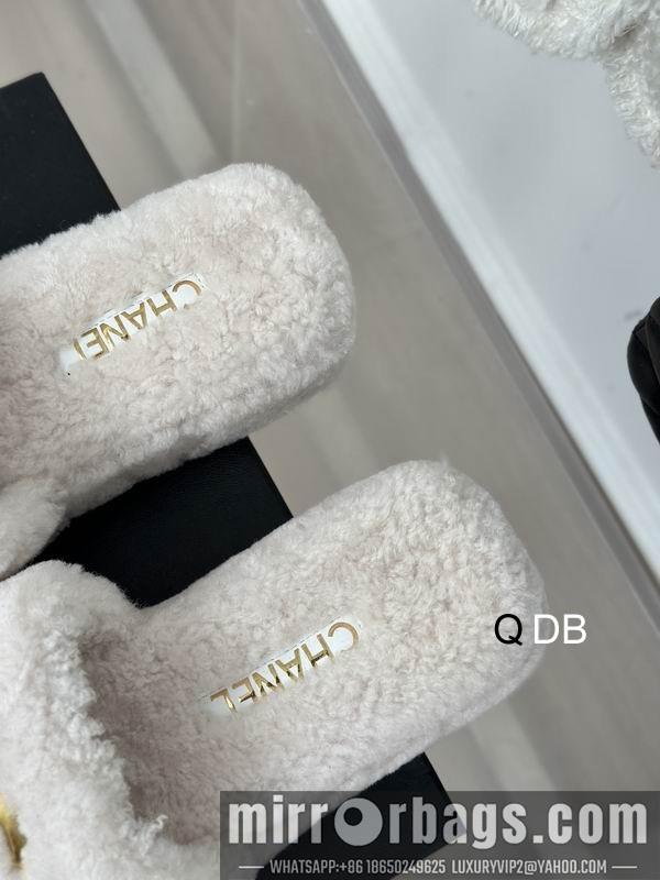 Chanel Replica Shoes sz35-40 4C LL1010