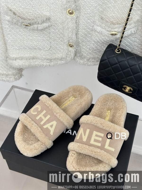 Chanel Replica Shoes sz35-40 4C DB1012