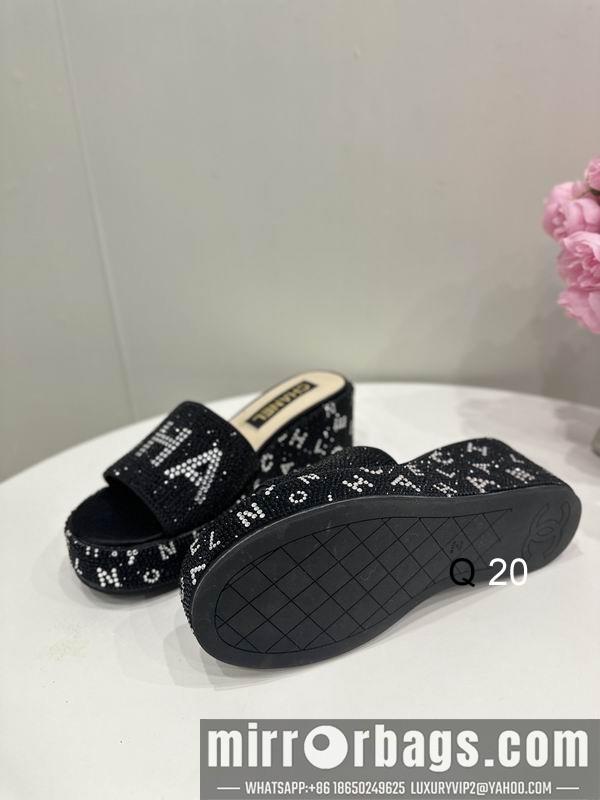 Chanel Replica Shoes sz35-40 4C XX0101