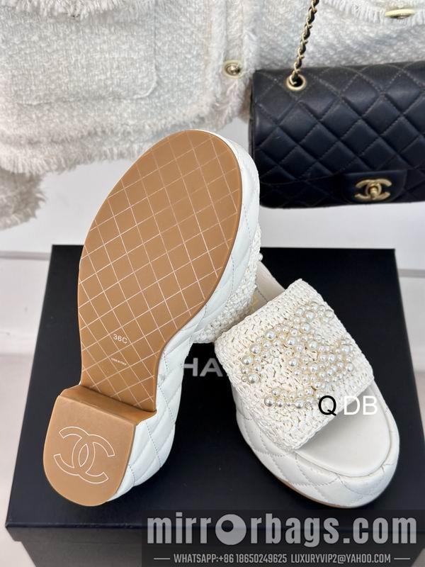 Chanel Replica Shoes sz35-40 6CM DB0509
