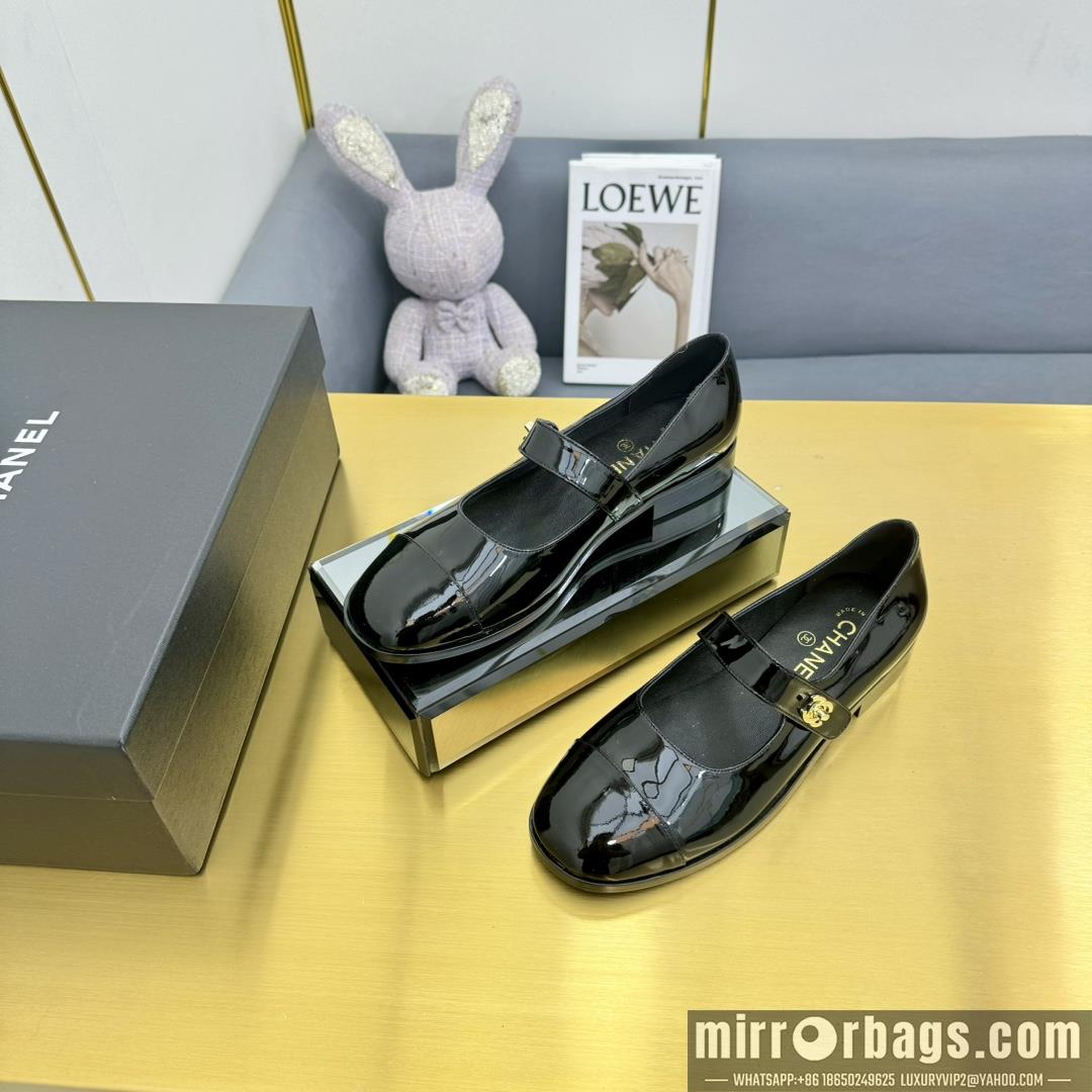 Chanel Replica Shoes sz35-40 h1001