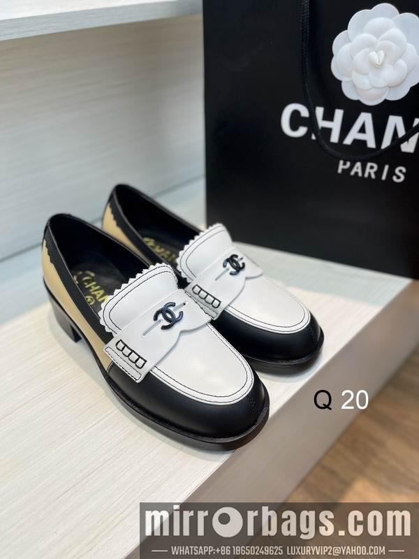 Chanel Replica Shoes sz35-40 4C XX0902