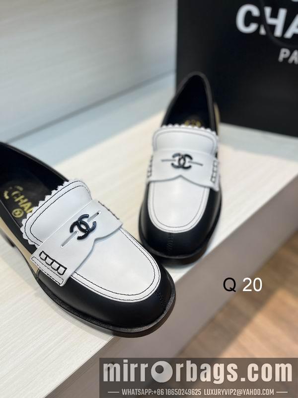 Chanel Replica Shoes sz35-40 4C XX0902