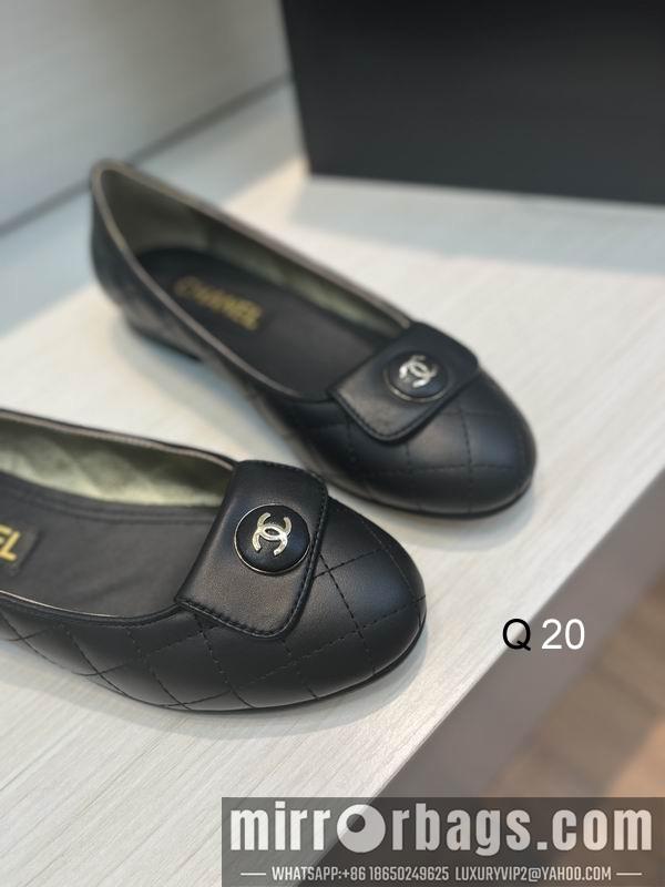 Chanel Replica Shoes sz35-40 4C XX0705