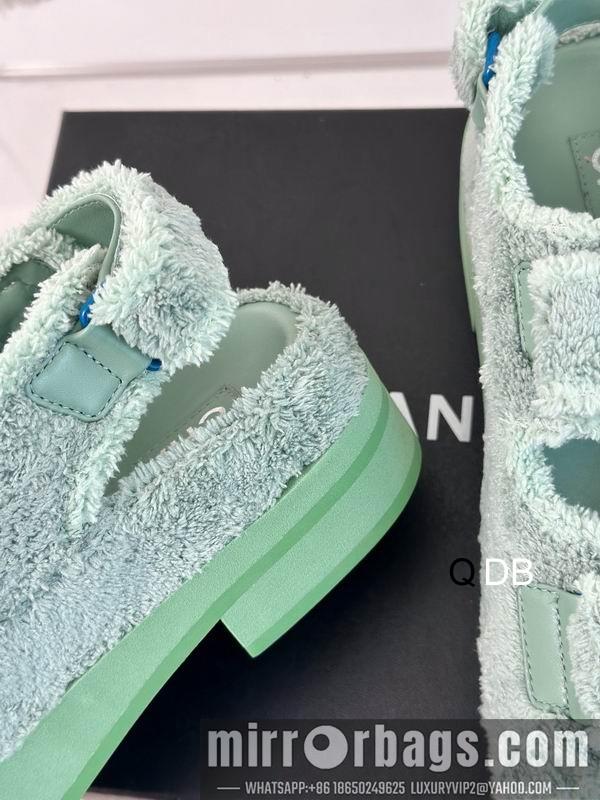 Chanel Replica Shoes sz35-40 DB0505