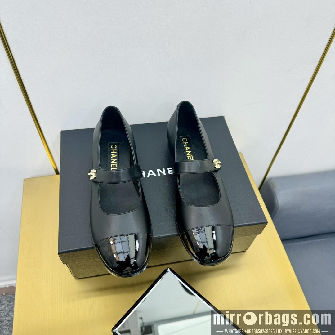 Chanel Replica Shoes sz35-40 h1001