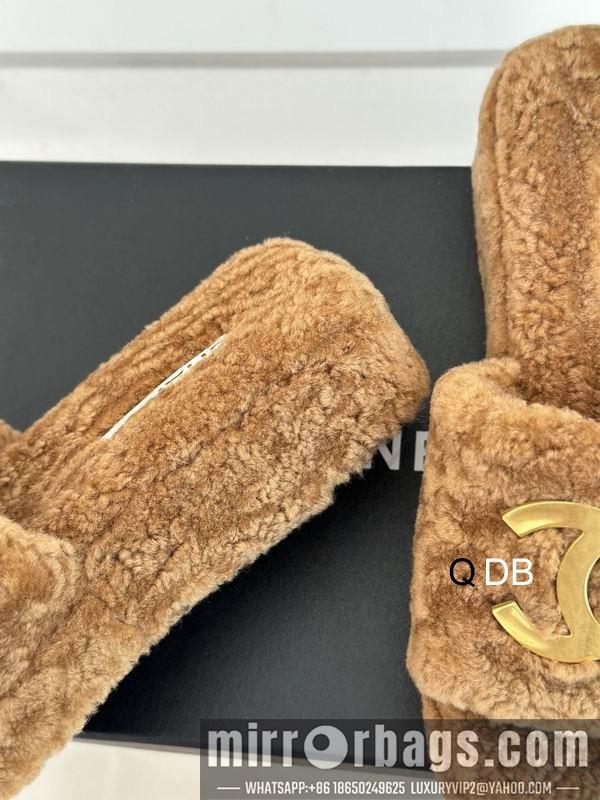 Chanel Replica Shoes sz35-40 4C LL1010