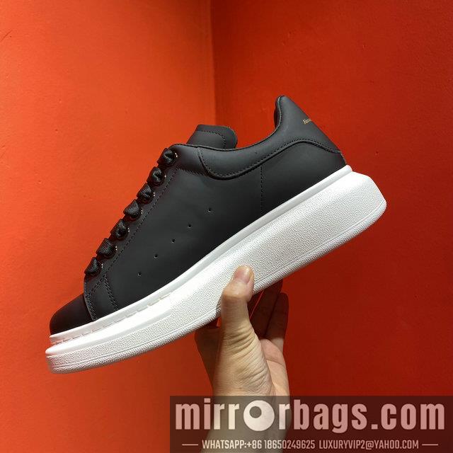 Alexander McQueen Shoes 21815123 SZ 35-44