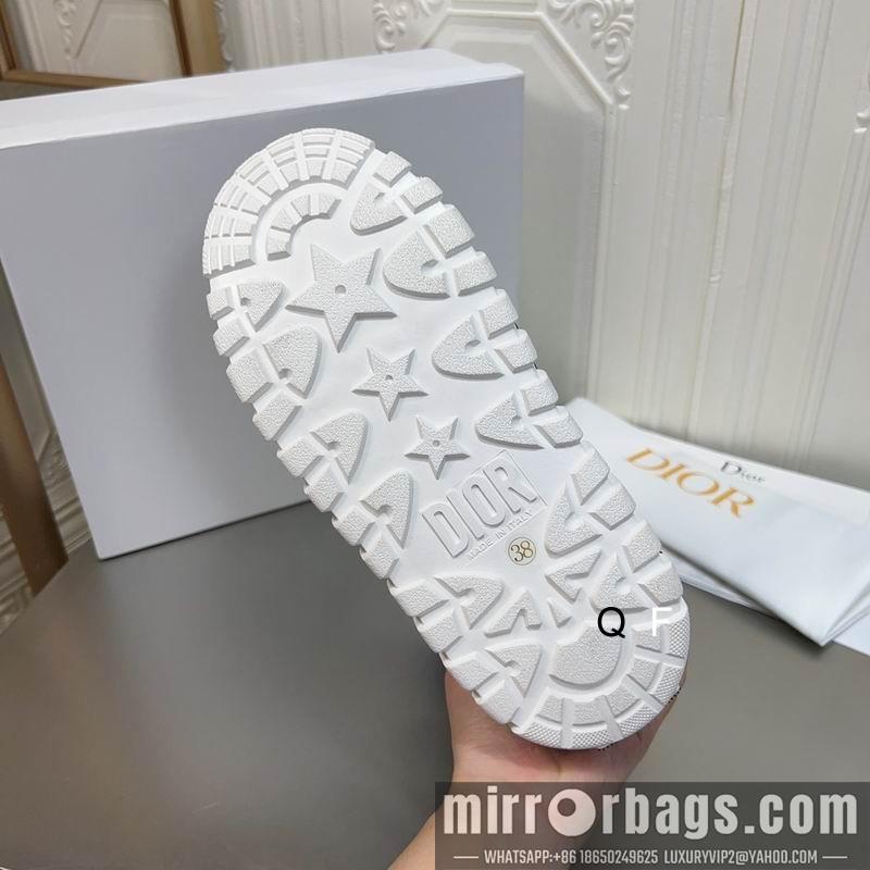 Replica Dior Shoes sz35-40 4C TF0101