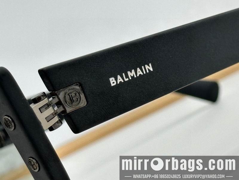 Replica Balmain Glasses smx43